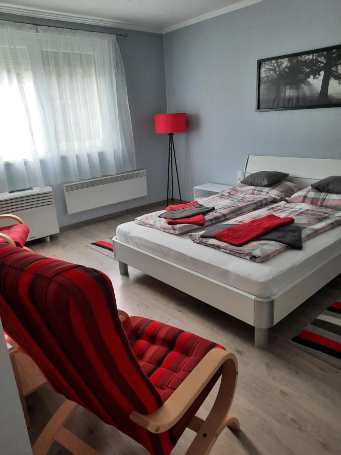 Kodaly Apartman Eger Exteriör bild